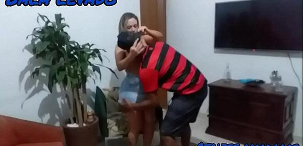  Fui assistir o jogo do Flamengo e cheguei tarde em casa, a mulher ficou braba mais acabamos numa foda gostosa * Inês Ventura *